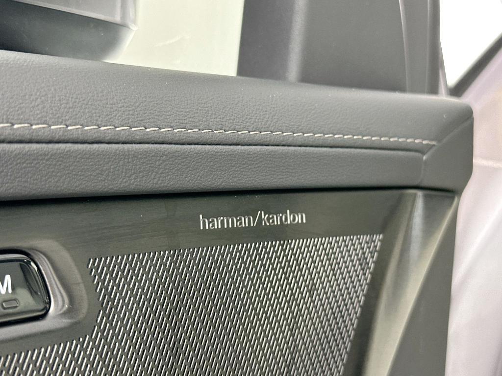 new 2026 Volvo XC90 car, priced at $81,245