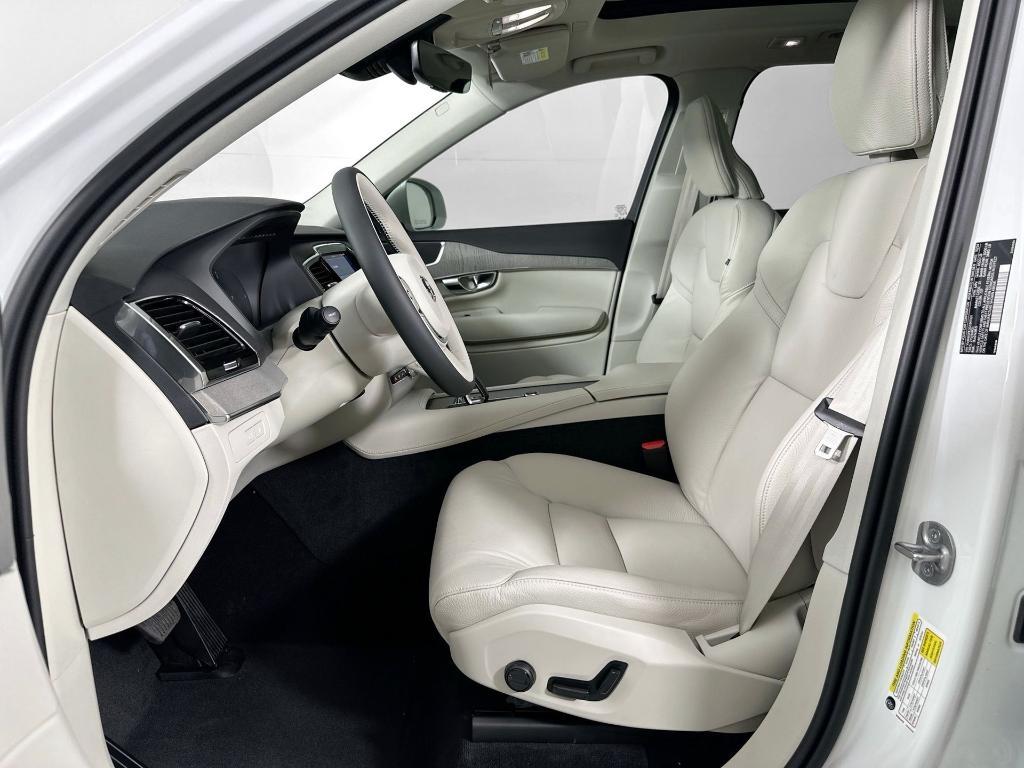 new 2025 Volvo XC90 Plug-In Hybrid car, priced at $68,991
