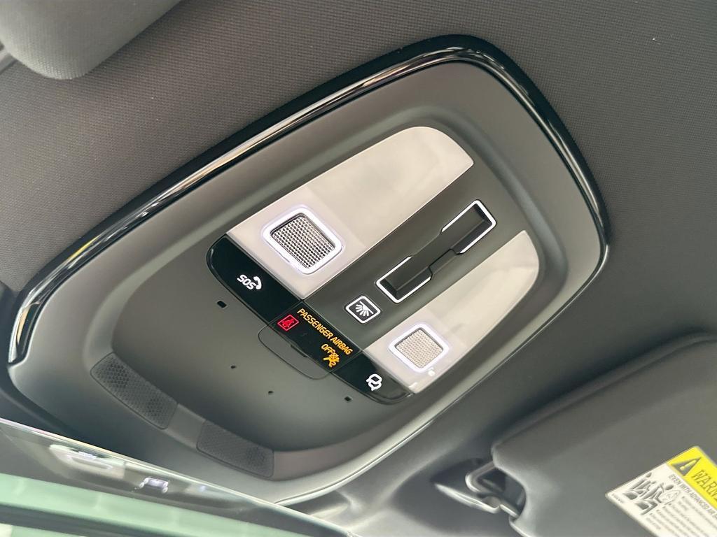 new 2026 Volvo XC90 car, priced at $71,825