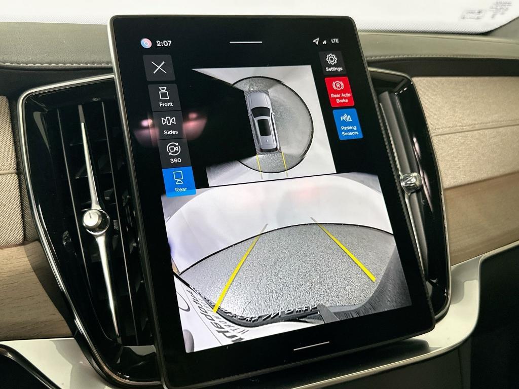 new 2026 Volvo XC90 car, priced at $71,825