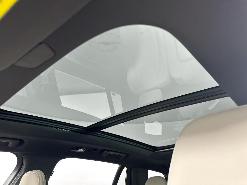 new 2026 Volvo XC90 car, priced at $71,825