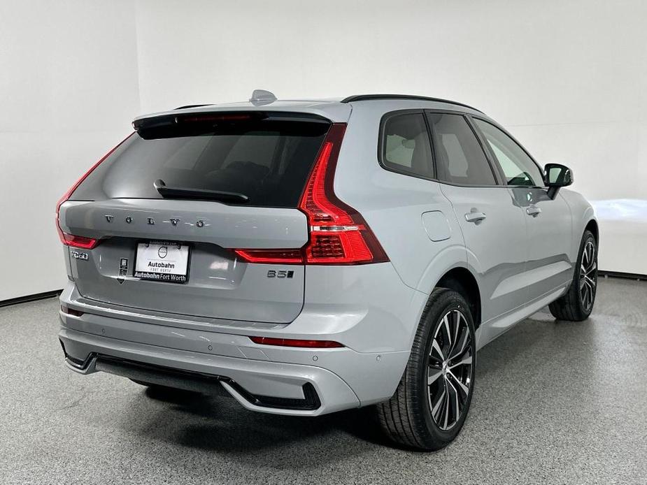 new 2025 Volvo XC60 car, priced at $53,335