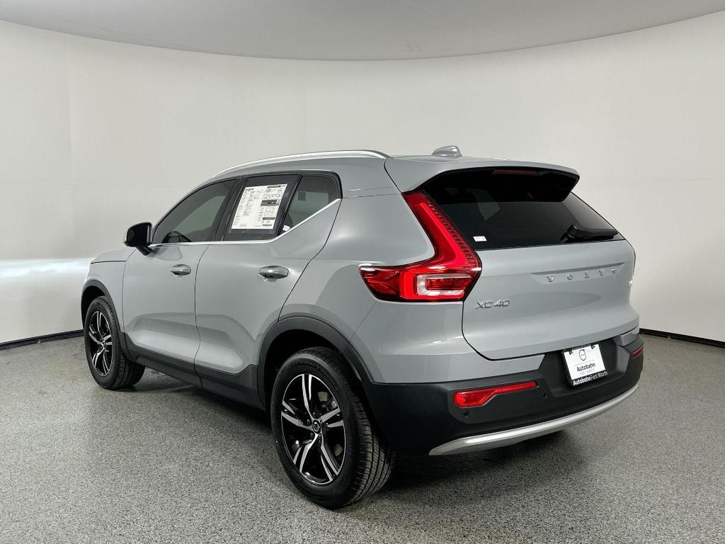 new 2025 Volvo XC40 car, priced at $41,685