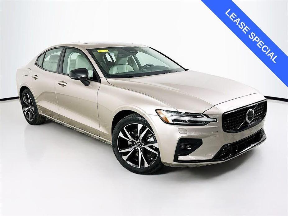 new 2024 Volvo S60 car, priced at $46,000