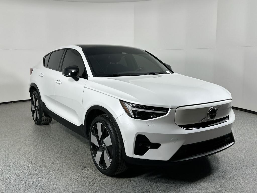 used 2023 Volvo C40 Recharge Pure Electric car, priced at $33,586