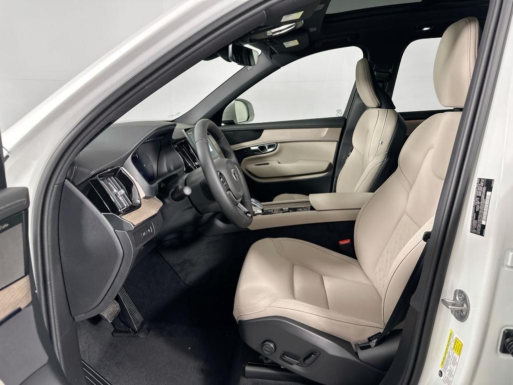 new 2025 Volvo XC90 Plug-In Hybrid car, priced at $77,805