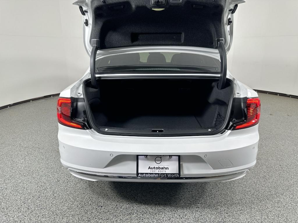new 2025 Volvo S90 car, priced at $65,441