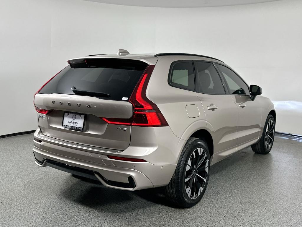 new 2026 Volvo XC60 Plug-In Hybrid car, priced at $69,285
