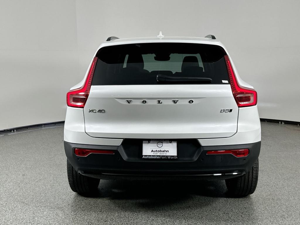 new 2026 Volvo XC40 car, priced at $49,800