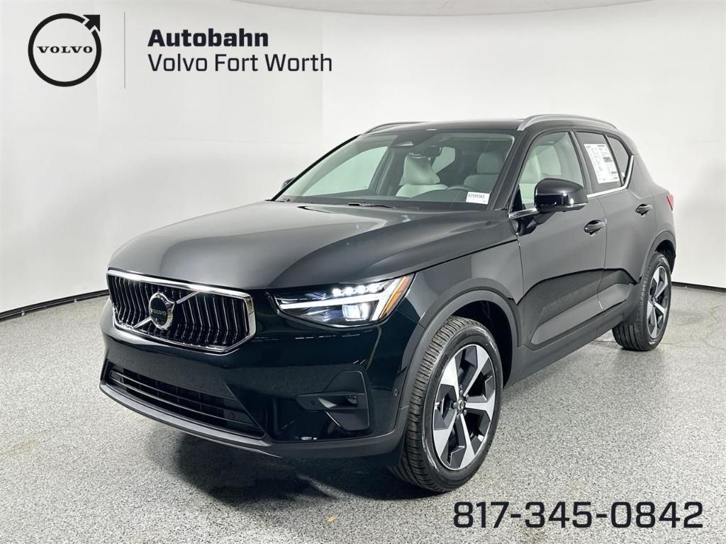 new 2025 Volvo XC40 car, priced at $47,335