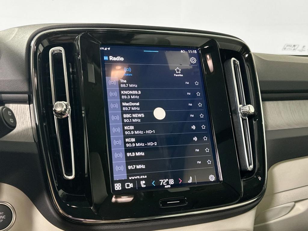 new 2025 Volvo XC40 car, priced at $47,335