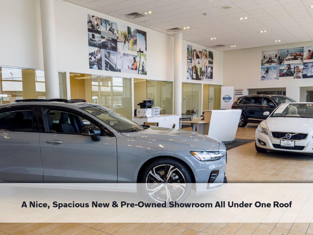 new 2025 Volvo XC40 car, priced at $47,335