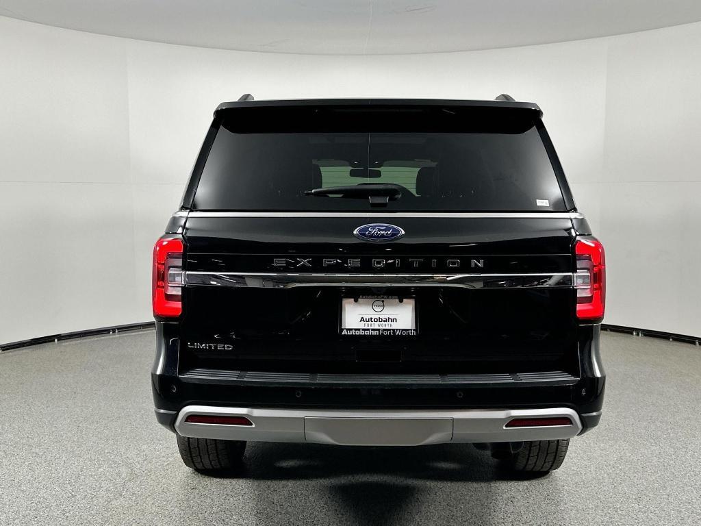 used 2024 Ford Expedition car, priced at $61,991
