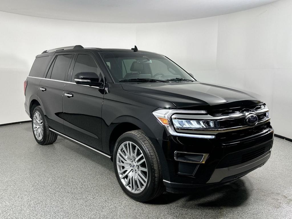 used 2024 Ford Expedition car, priced at $61,991