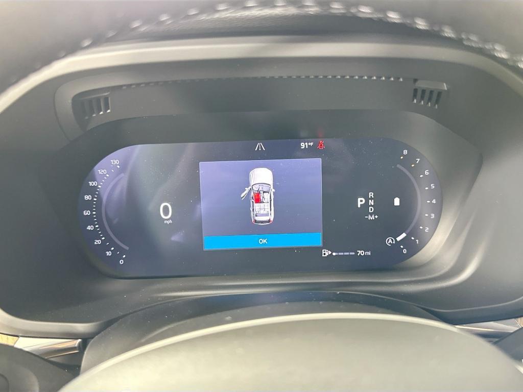 new 2026 Volvo XC60 car, priced at $57,985