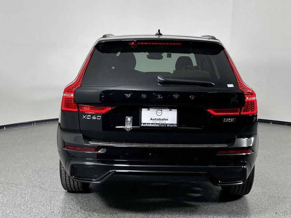 new 2025 Volvo XC60 car, priced at $52,585