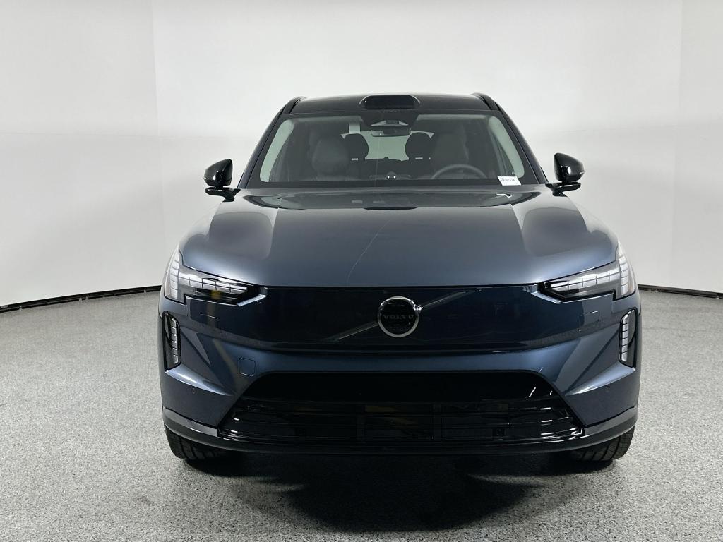 new 2025 Volvo EX90 car, priced at $83,610