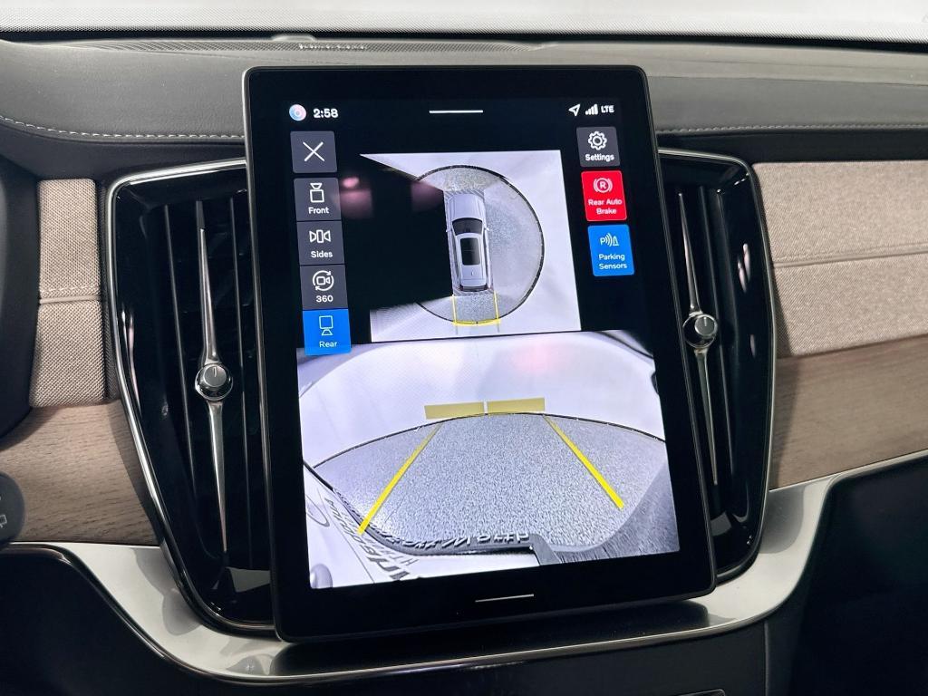 new 2026 Volvo XC90 car, priced at $74,495
