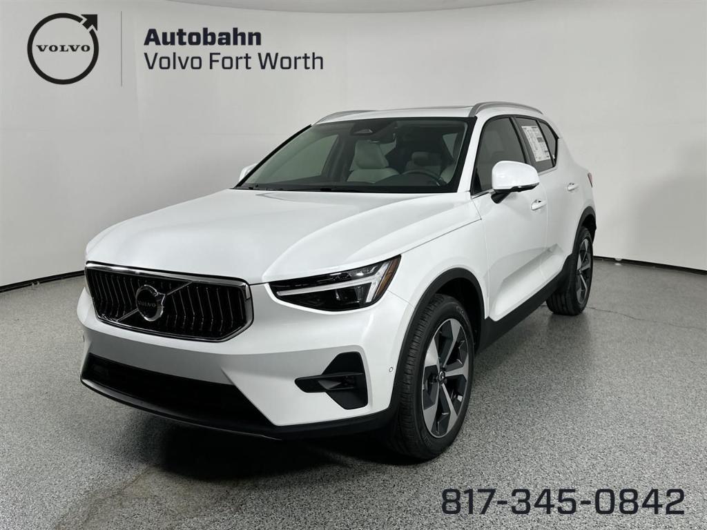 new 2025 Volvo XC40 car, priced at $46,815