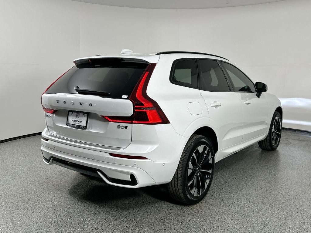 new 2026 Volvo XC60 car, priced at $57,985