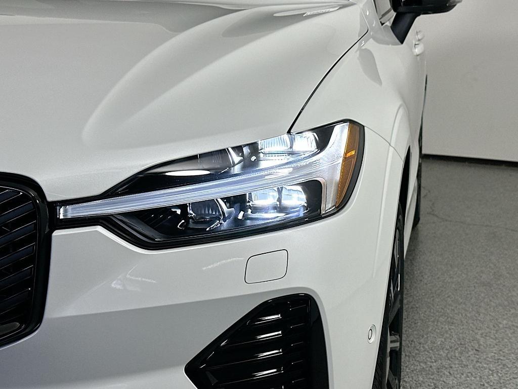 new 2026 Volvo XC60 car, priced at $57,985