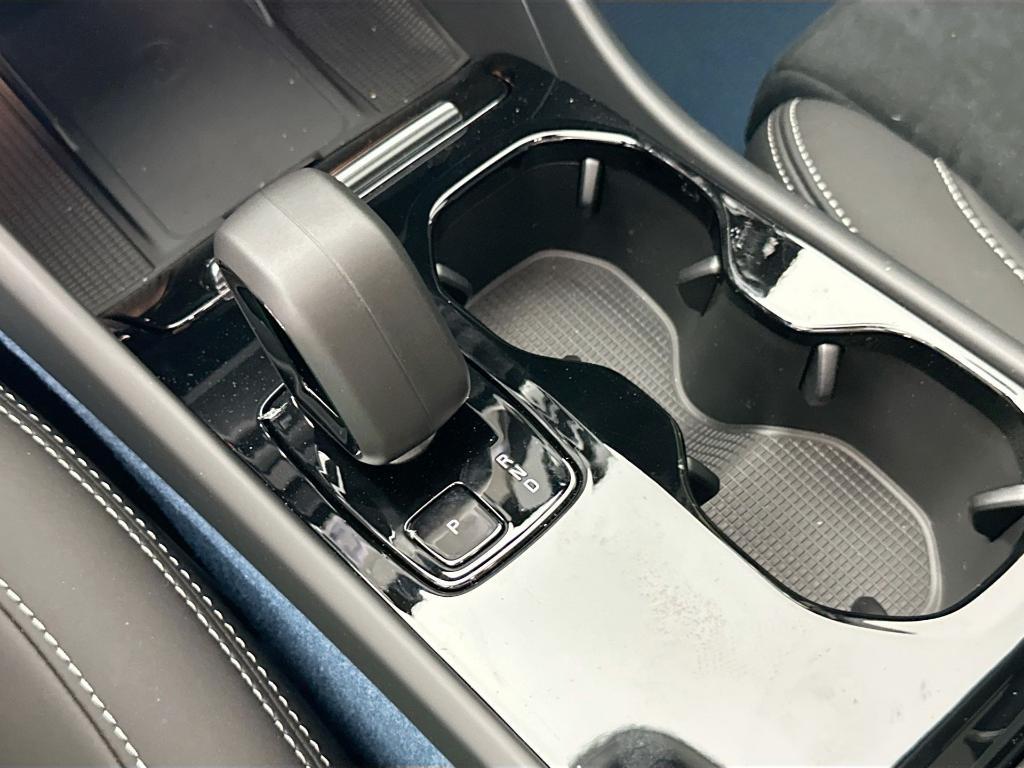 new 2024 Volvo C40 Recharge Pure Electric car, priced at $52,991