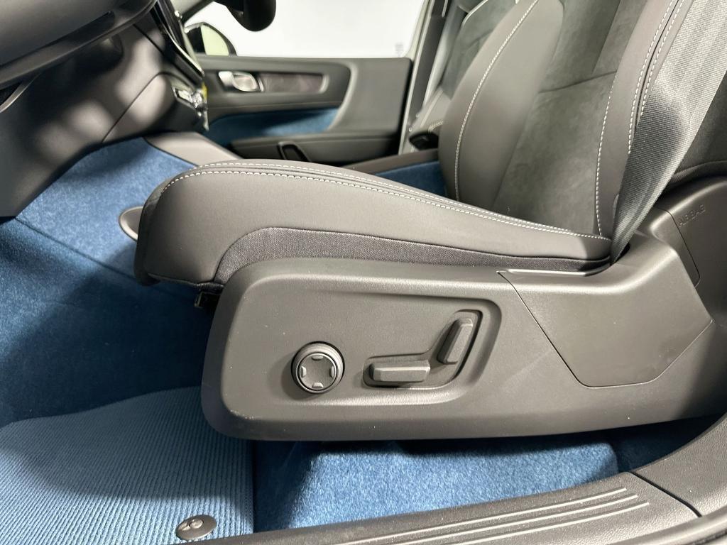 new 2024 Volvo C40 Recharge Pure Electric car, priced at $56,740