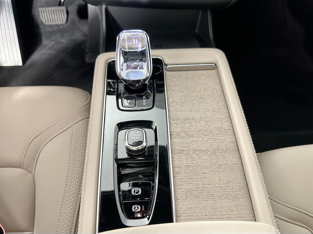 new 2026 Volvo XC90 car, priced at $71,825