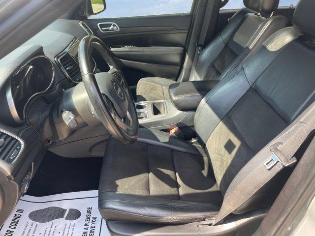 used 2020 Jeep Grand Cherokee car, priced at $25,000
