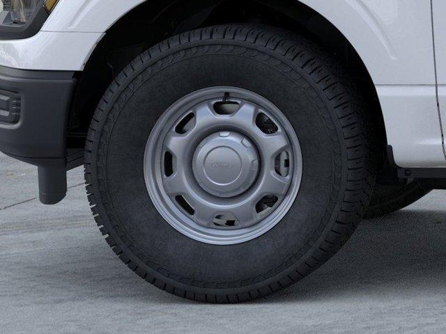 new 2025 Ford F-150 car, priced at $41,576