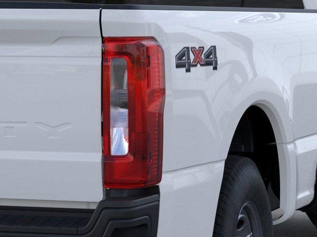 new 2025 Ford F-250 car, priced at $65,595