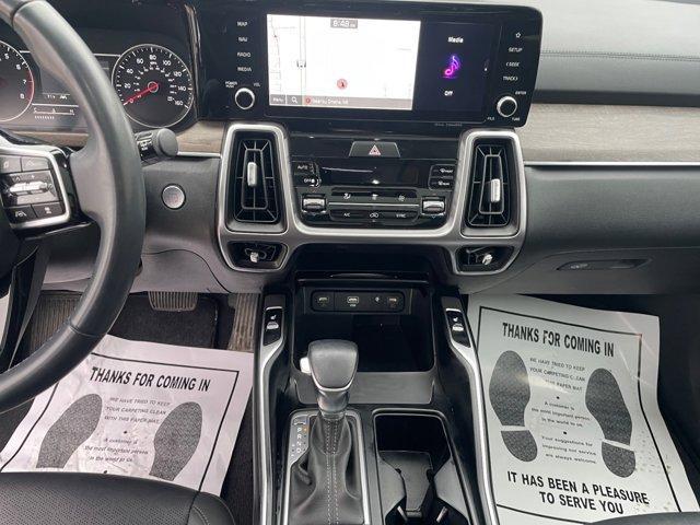 used 2023 Kia Sorento car, priced at $31,900