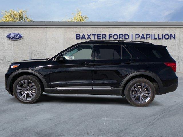 used 2022 Ford Explorer car, priced at $35,000