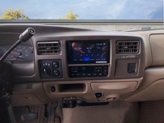 used 2005 Ford Excursion car, priced at $16,500