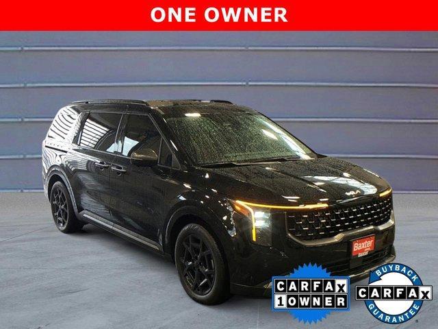 used 2025 Kia Carnival Hybrid car, priced at $49,800
