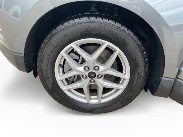 used 2024 Ford Edge car, priced at $26,500