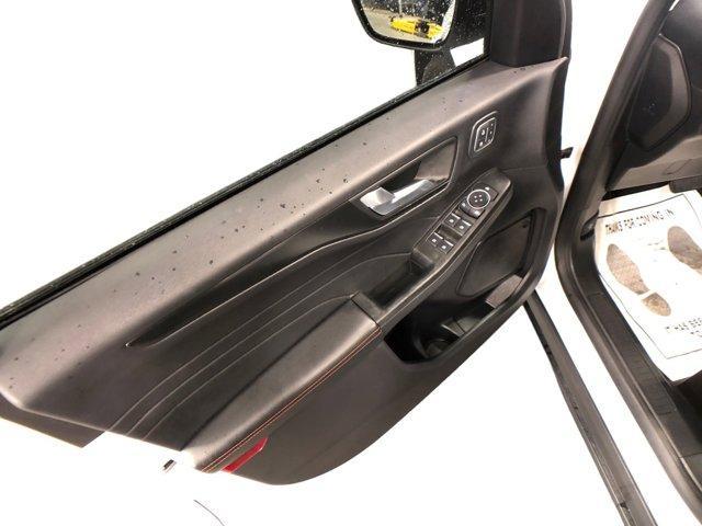 used 2022 Ford Escape car, priced at $27,500