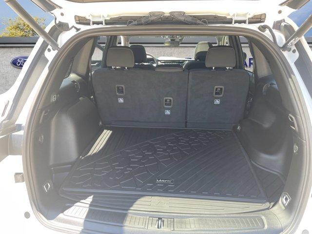 used 2024 Jeep Grand Cherokee car, priced at $35,000
