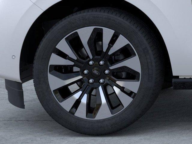 new 2025 Ford Expedition car, priced at $77,551