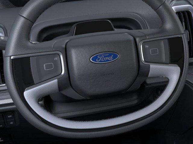 new 2025 Ford Expedition car, priced at $77,551