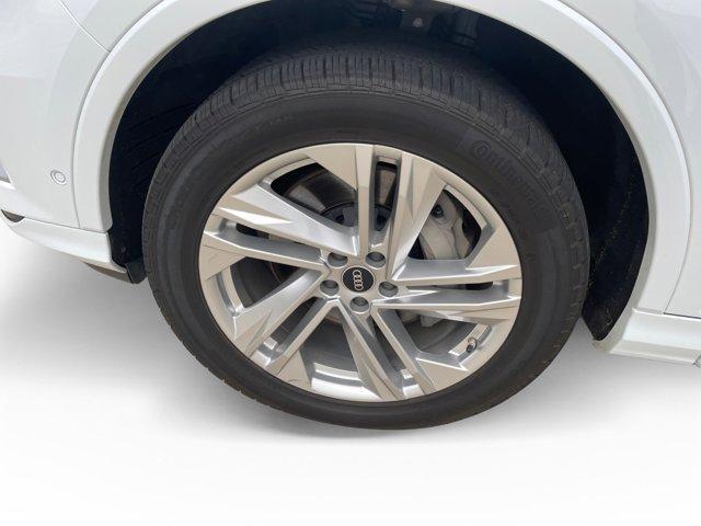 used 2023 Audi Q7 car, priced at $37,000