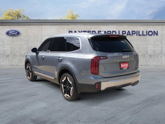 used 2025 Kia Telluride car, priced at $42,000