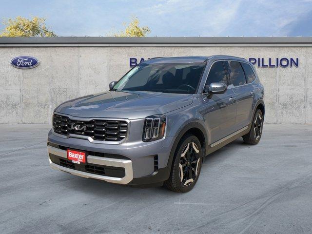 used 2025 Kia Telluride car, priced at $42,000