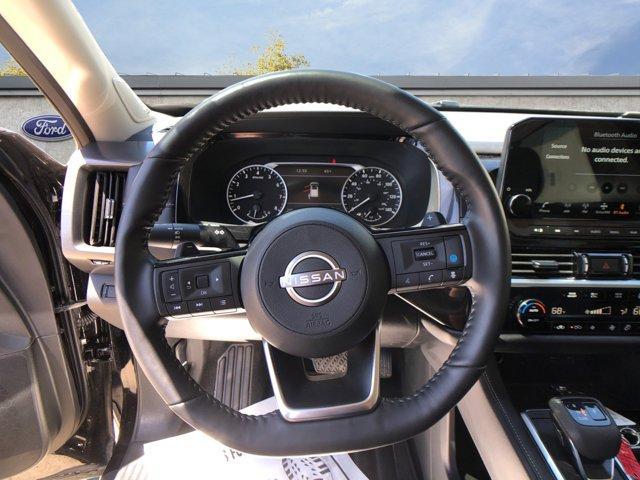 used 2024 Nissan Pathfinder car, priced at $40,000