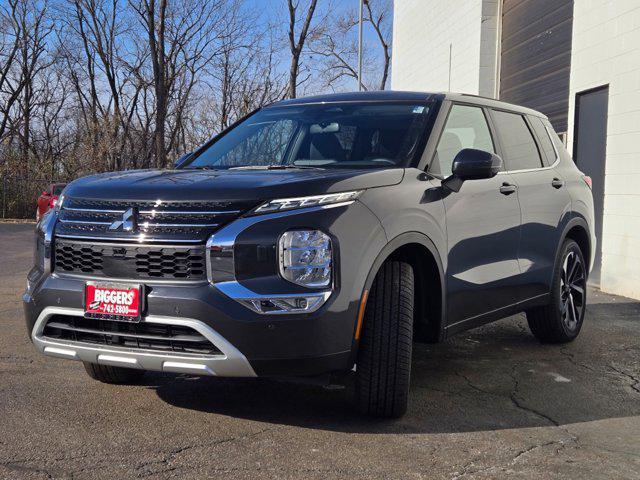 new 2024 Mitsubishi Outlander car, priced at $34,188