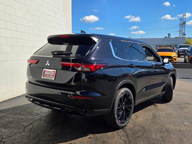 new 2024 Mitsubishi Outlander car, priced at $36,332