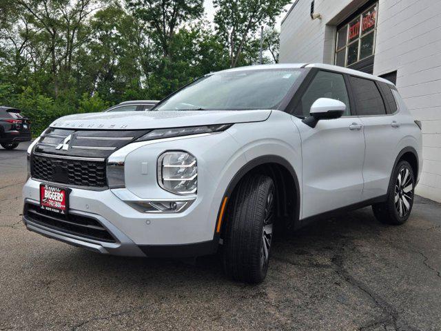 new 2025 Mitsubishi Outlander car, priced at $40,750