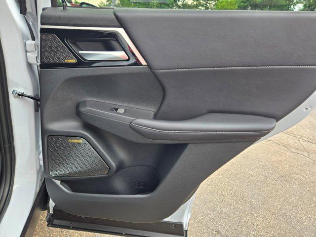 new 2025 Mitsubishi Outlander car, priced at $40,750