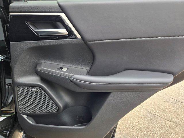 new 2025 Mitsubishi Outlander car, priced at $37,620