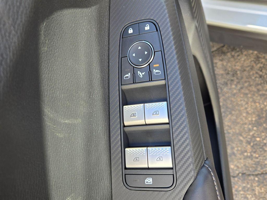 new 2025 Mitsubishi Outlander PHEV car, priced at $40,820